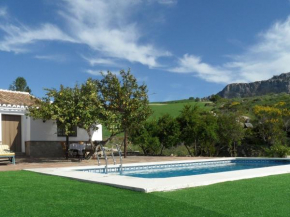Гостиница Modern Cottage in Andalusia with Swimming Pool  Вильдьануева Де Ла Консепсьон